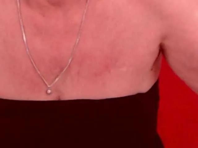 AlanaRichards on BongaCams 