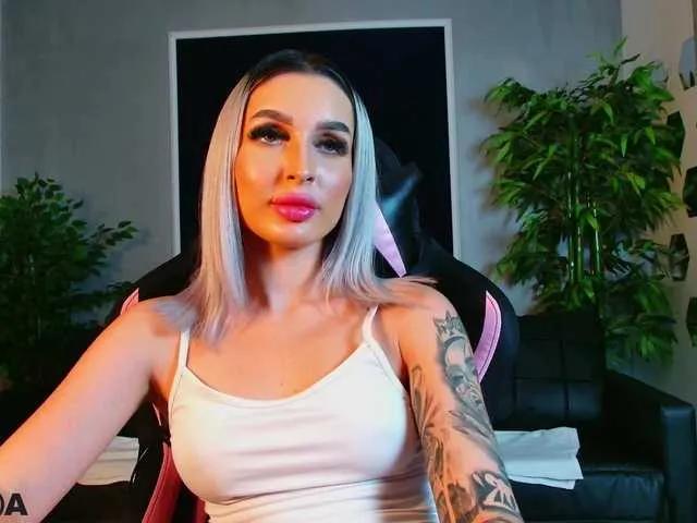 AriannaLure on BongaCams 