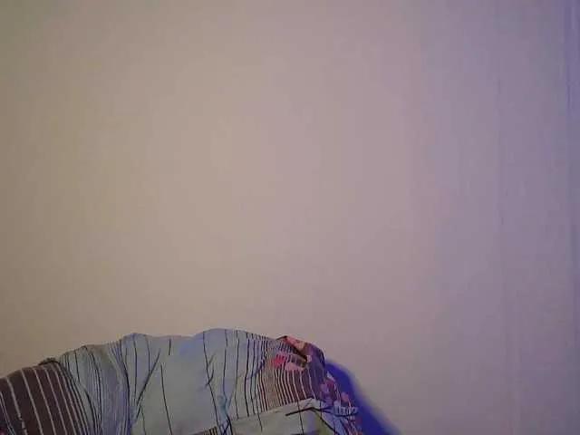 ElenaV5 on BongaCams 