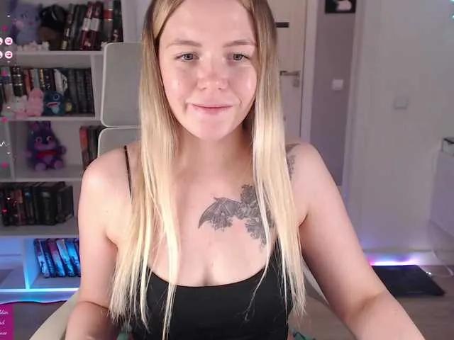 EmmaBryan on BongaCams 