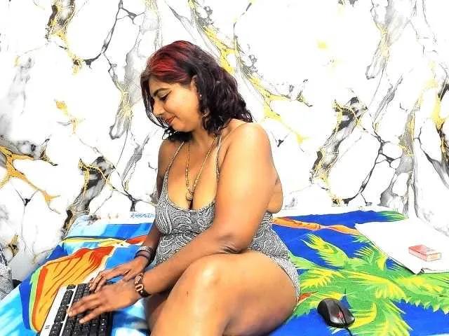 indianerotica69 on BongaCams 