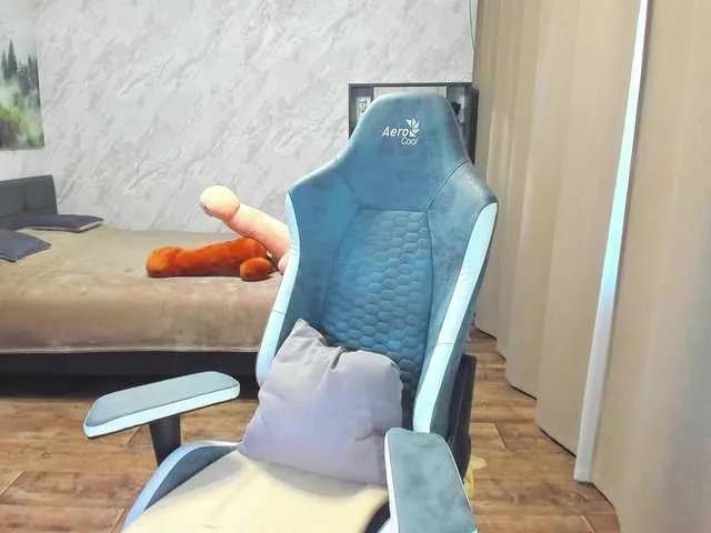 LolaLaLol on BongaCams 