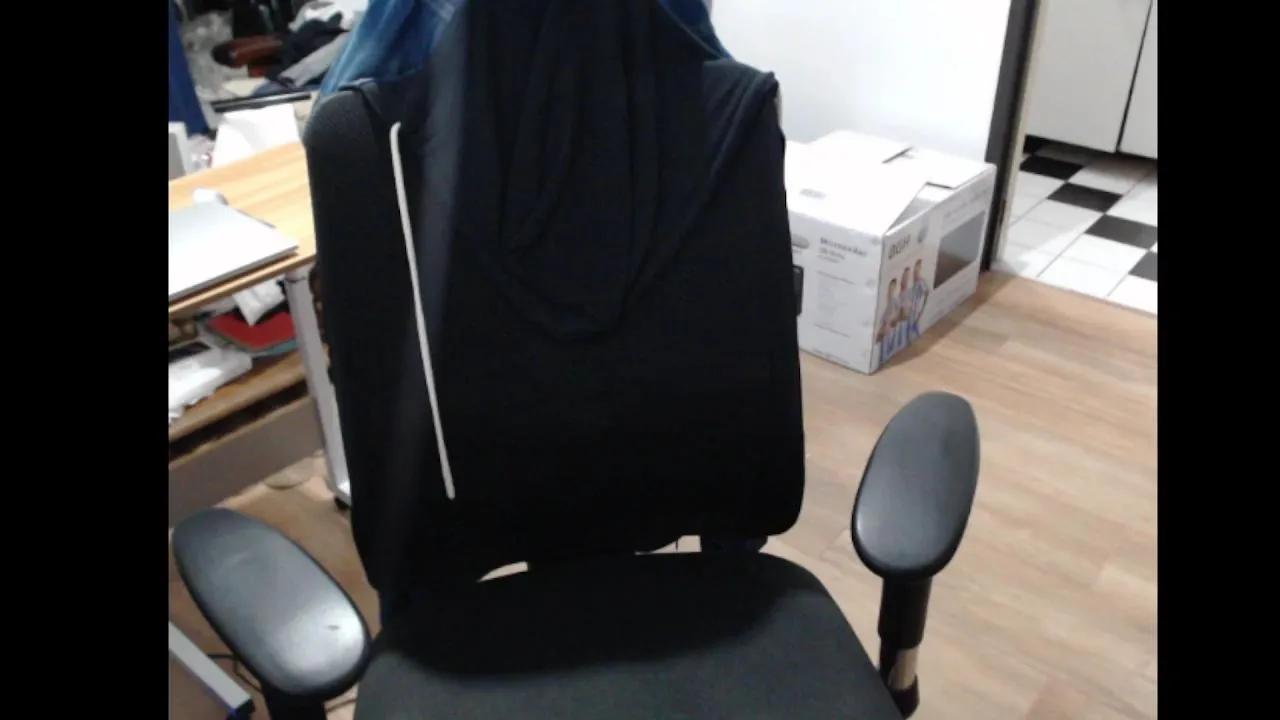 5CinqueN —  #milk #anal #striptease #masturbation #armpits #gamer #amateur