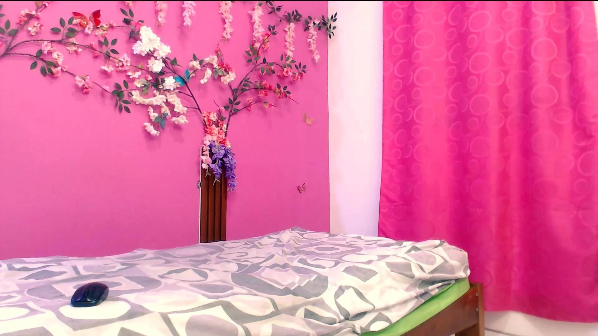 analdeepaleja18 on Cam4 