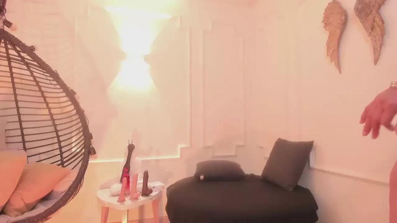 AnastasiaTaylor on Cam4 