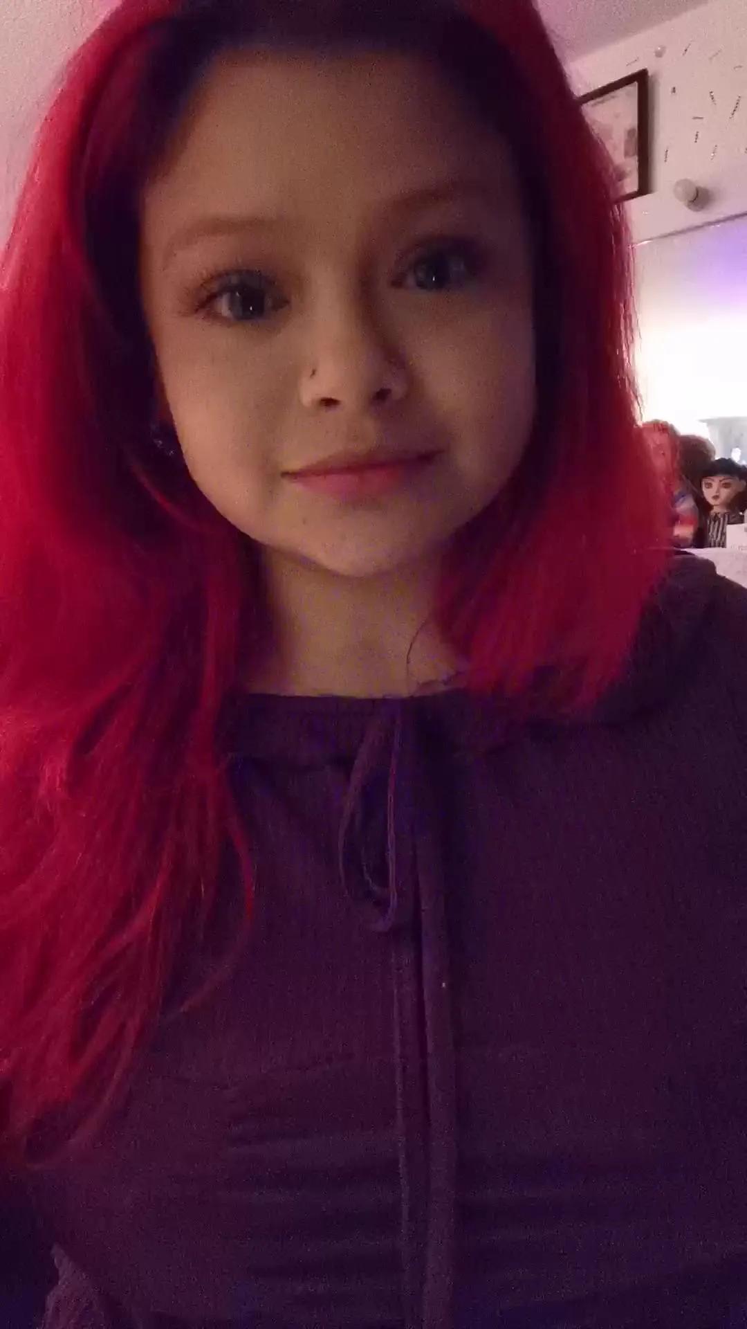 barbiee_doll on Cam4 