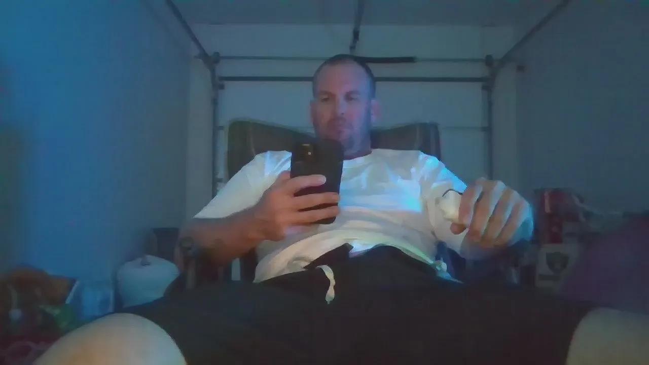 BigJ1988 — Freechat on Cam4