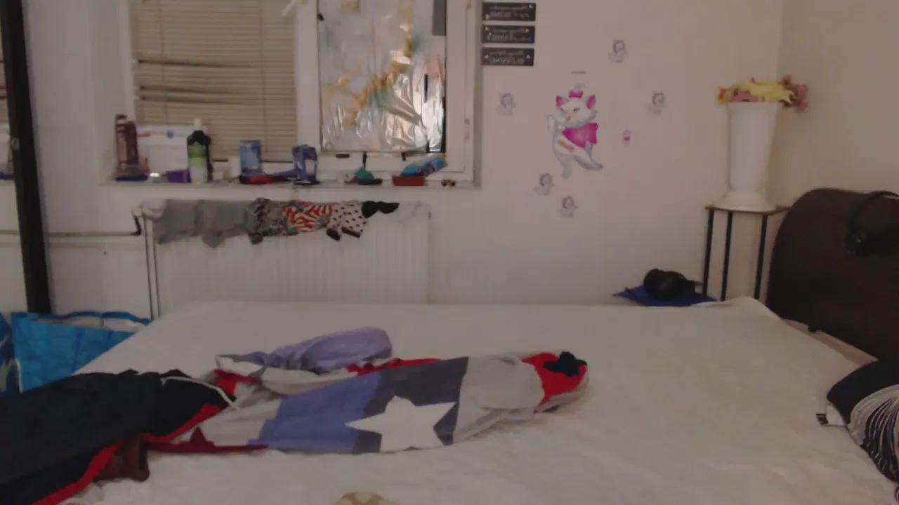 collinsalexx — Freechat on Cam4