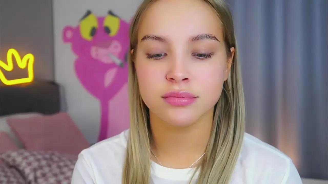 DominoDarnell — Freechat on Cam4