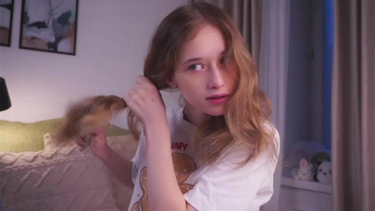 EdythCorell —  #armpits #C2C #ass #cute #masturbation #striptease