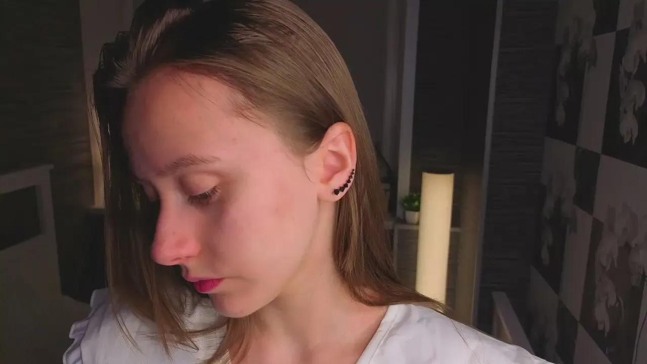 ElvaHakey —  #striptease #bigass #pee #cute #blowjob #pussy #ass