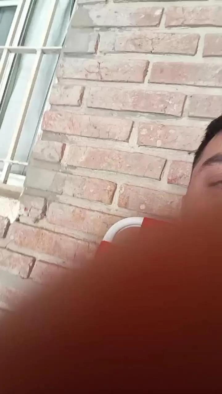 gonza3318 — Freechat on Cam4