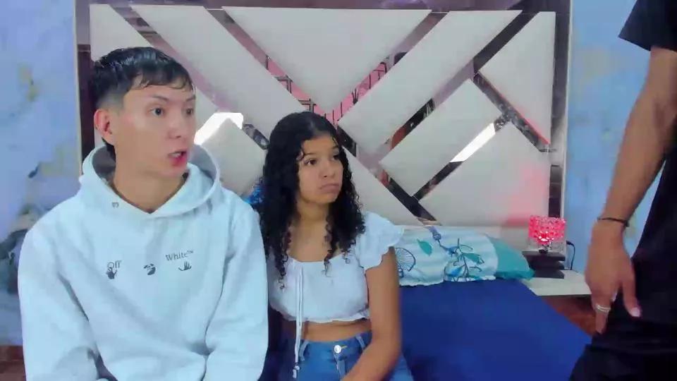 Innocent_Looks on Cam4 