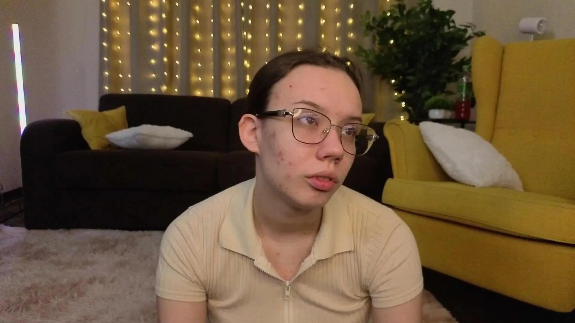 JovitaCourneya on Cam4