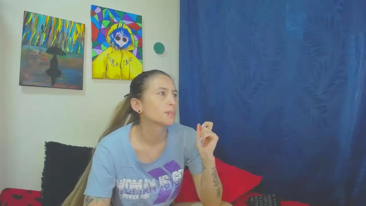 Leyla_Horny_Bg on Cam4 