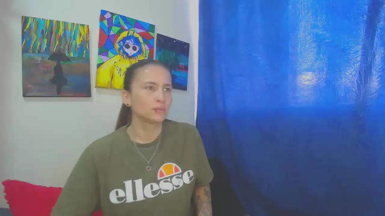 Leyla_Horny_Bg on Cam4 