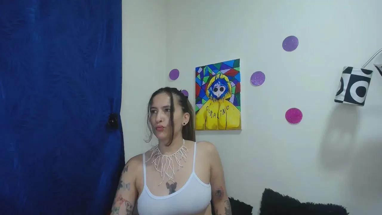 Leyla_Horny_Bg on Cam4 