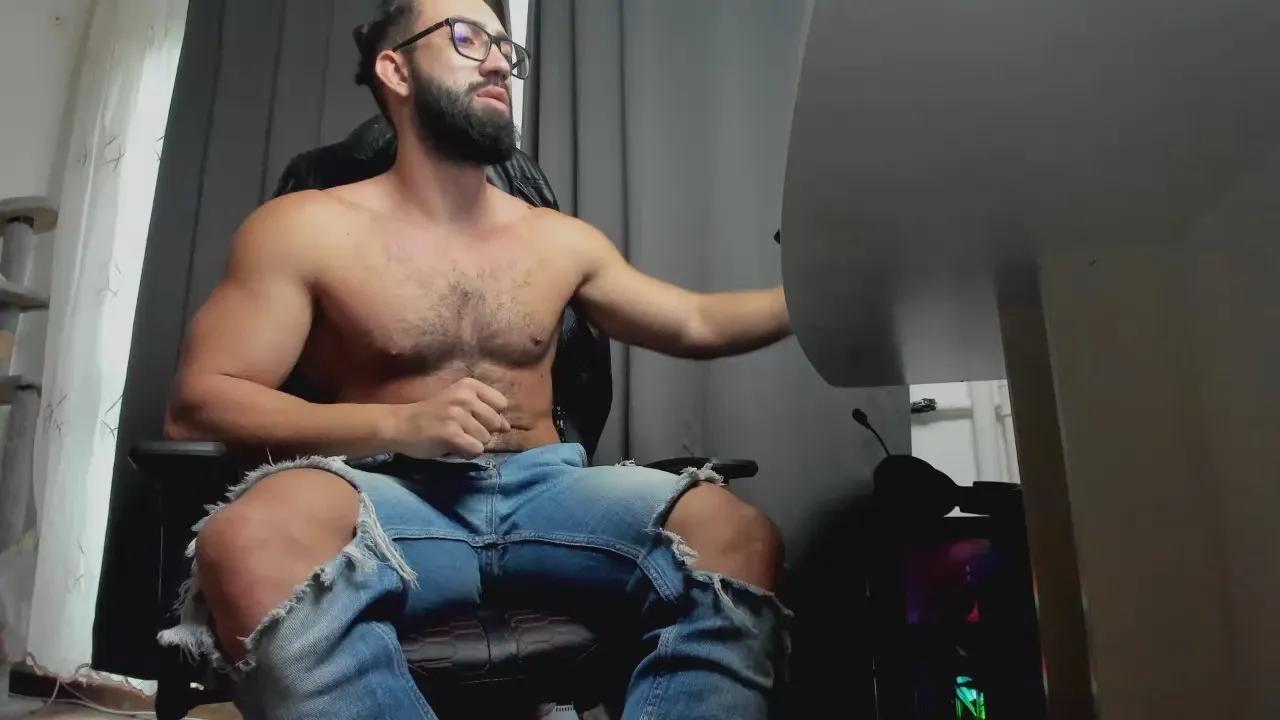 liamlordparty —  #leather #parTy #master #findom #bdsm #feet