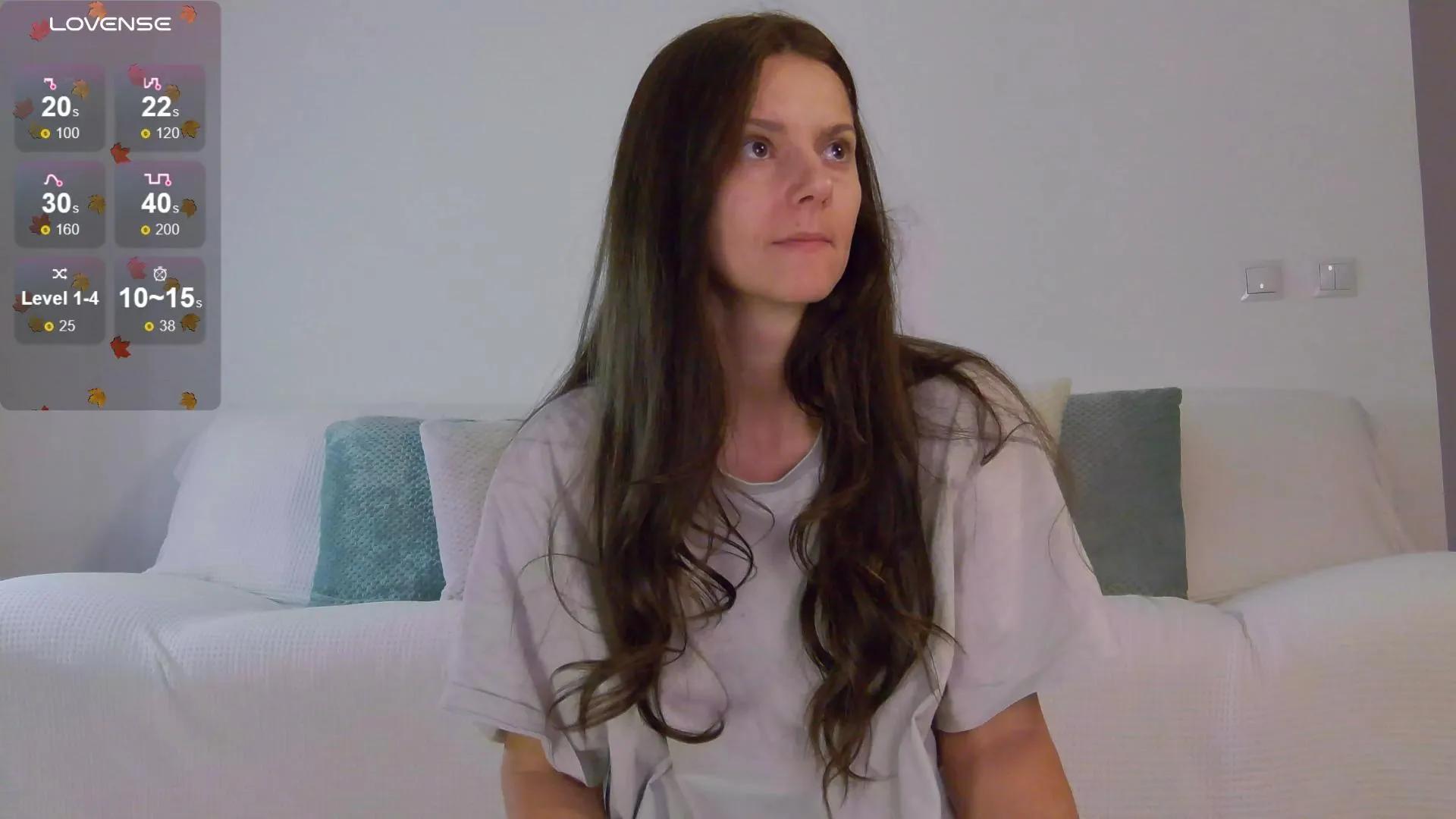 lilyroselynn on Cam4 