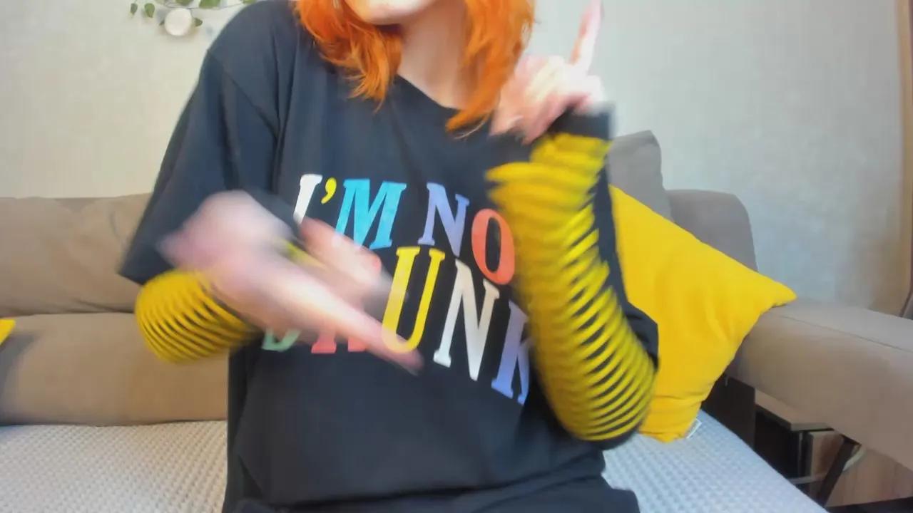 Little_Chips on Cam4 