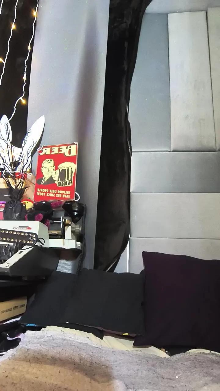 MonikaBohn992 — Freechat on Cam4