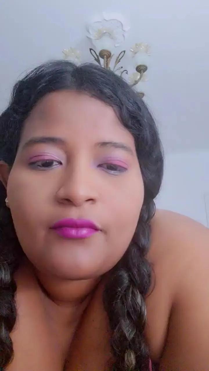 nanda6_sexy on Cam4 