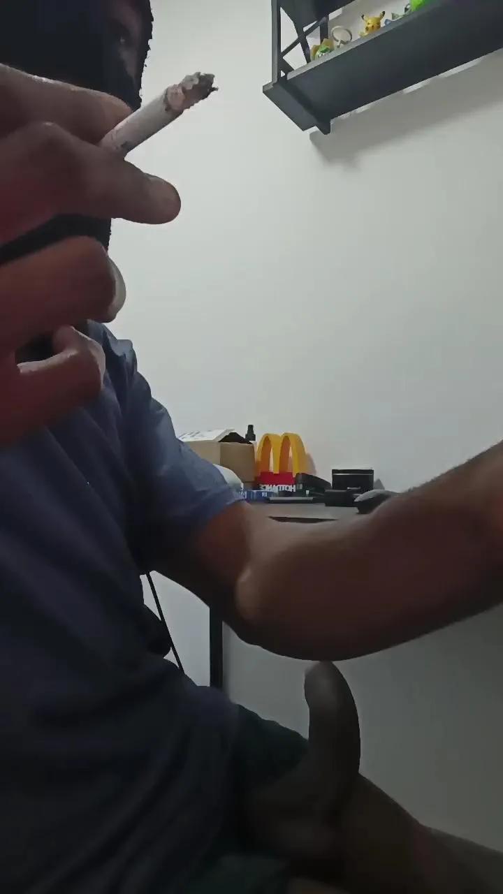 negrodot23cm — Freechat on Cam4