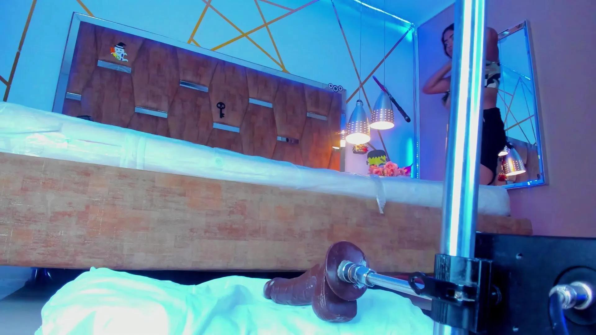 NinaCapelli_ on Cam4 