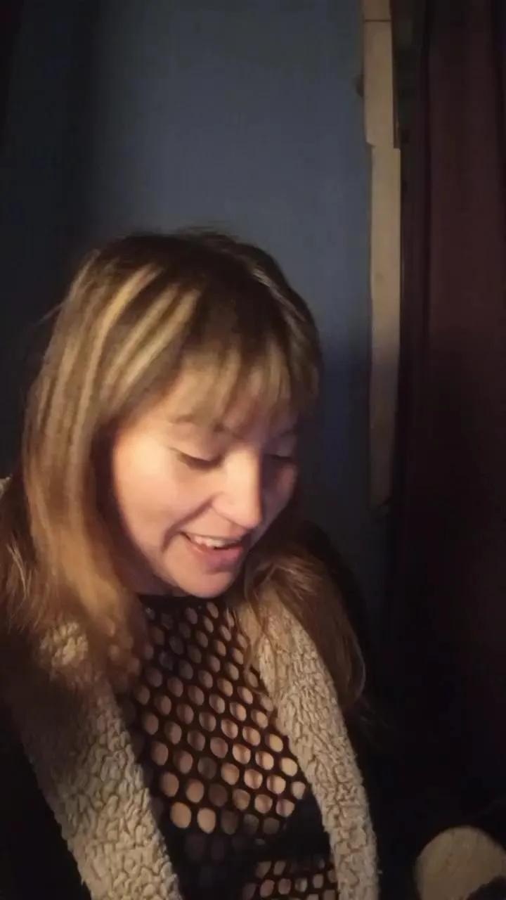 Sailor_Moon69 — Freechat on Cam4