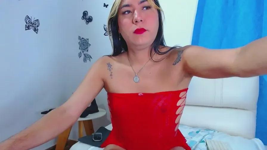 sarabigcock1 on Cam4 