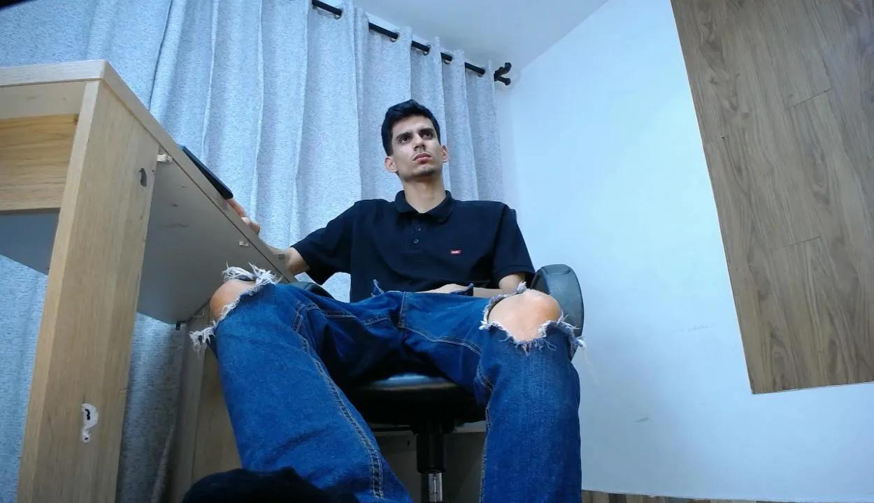 Sebalexis7 —  #C2C #milk #masturbation #schoolgirl #spanking #bdsm #amateur