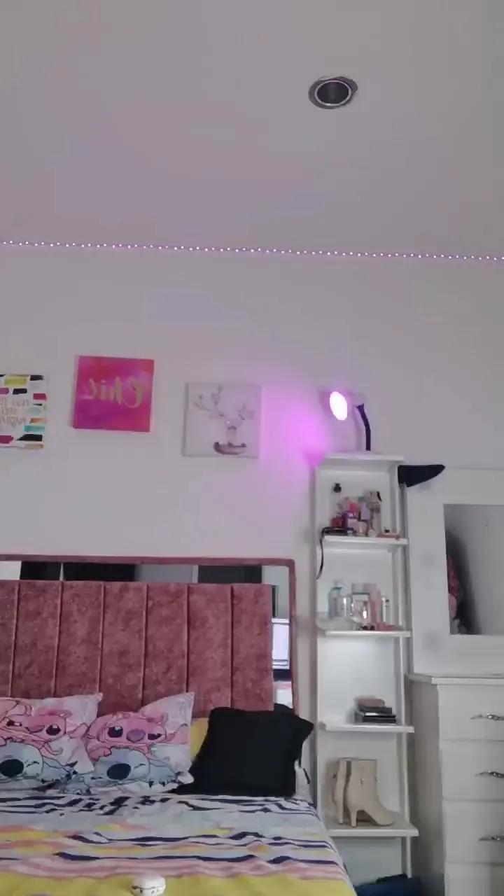 shagi_ —  #taboo #amateur #blowjob #anal #squirt #fisting #pee