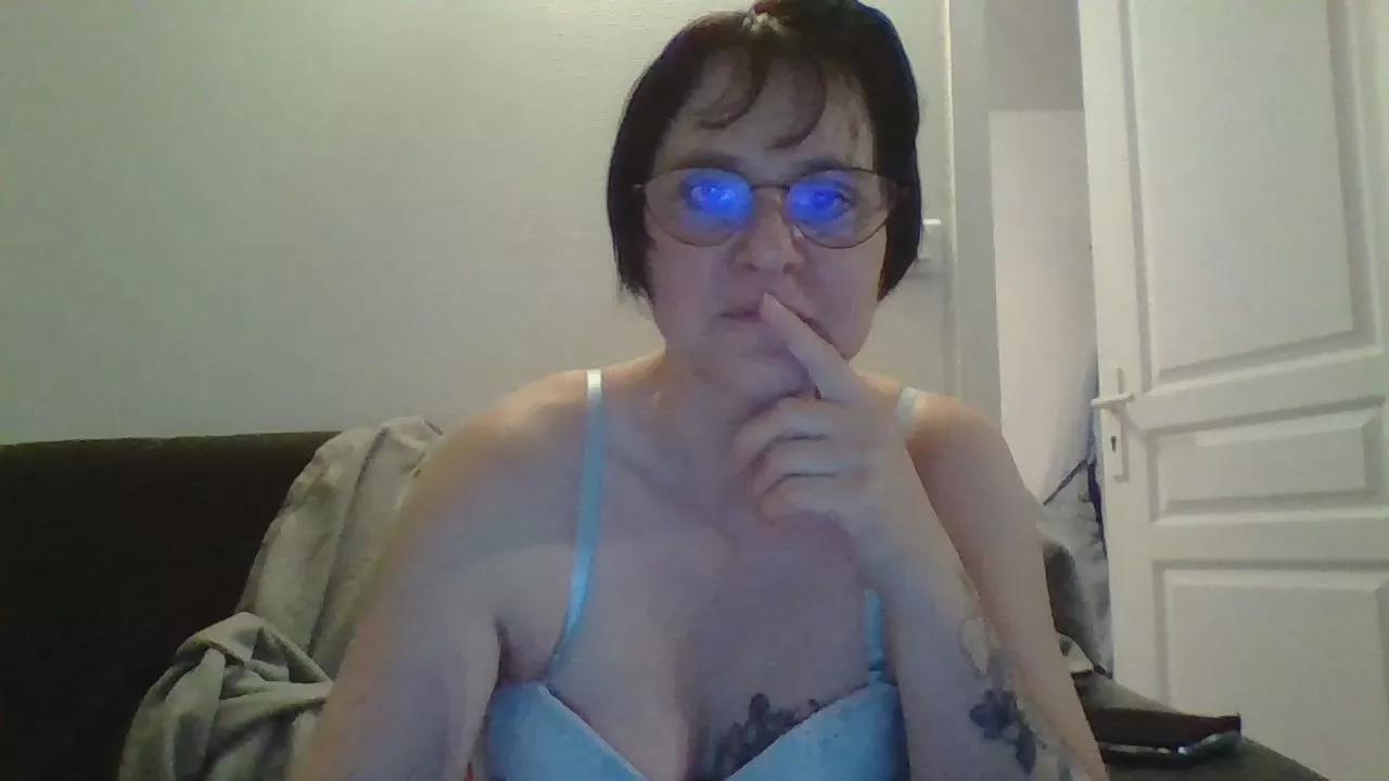 sissidanse41 on Cam4 