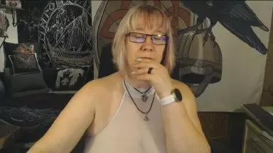 Titten_Luder on Cam4 