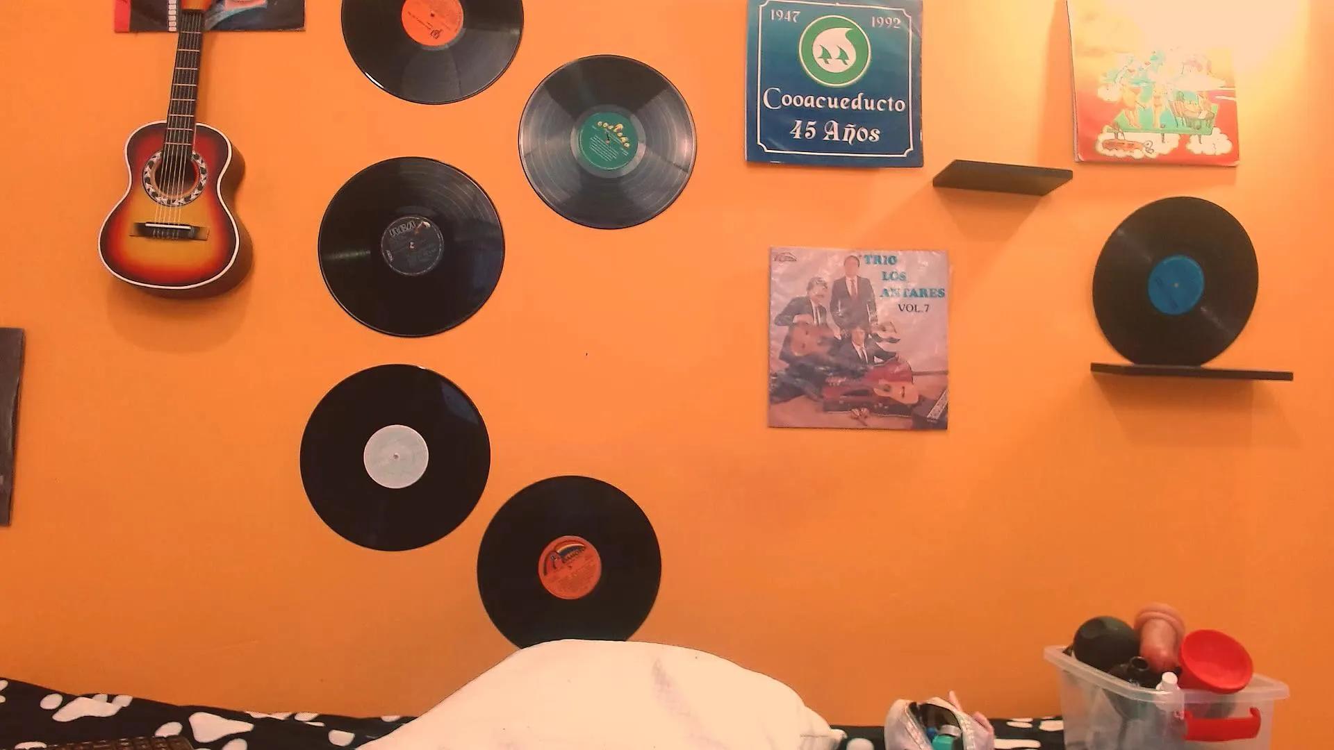 todayangel18 —  #anal #masturbation #C2C #deepthroat #AssToMouth #blowjob