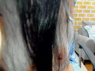 00hottits1991 on CamSoda 