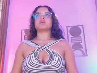 abbyysaenz on CamSoda 