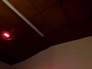 alaia-cute on CamSoda 