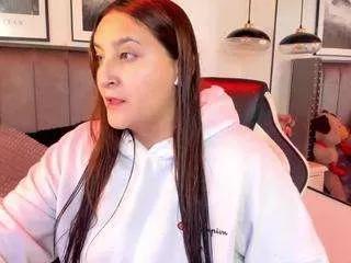 alaia-cute on CamSoda 