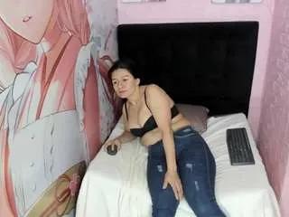 allysonmilf69 on CamSoda 