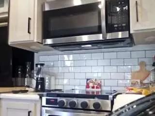 bmorganne420 — Control my toy at the gym [25 tokens remaining]