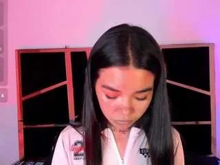 celeeste-18 on CamSoda 