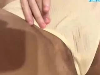 chloeallen — Lie down on the bed and show my panties [70 tokens remaining]