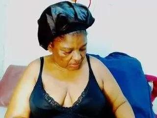 cocoflames75 on CamSoda 