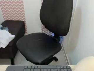 dayanacarson on CamSoda 