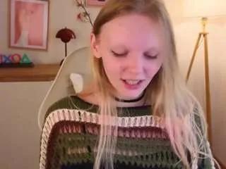 evangel1ne — Golden Ticket Show: sloopy blowjob + anal (50 tokens per ticket)