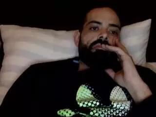 gucciyoshy on CamSoda 