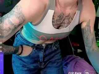 helen-carter on CamSoda 