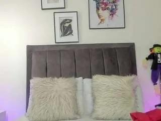 helen-moorex on CamSoda 