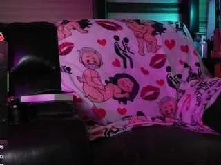 india-rae-blaze on CamSoda 